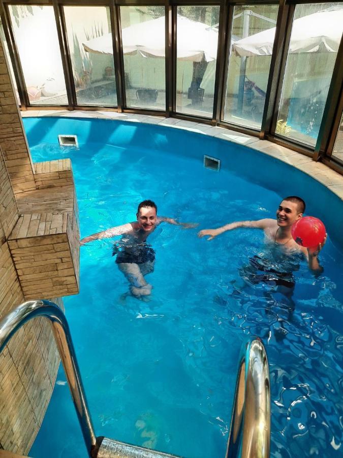 Hotel Relax Tbilisi Bagian luar foto