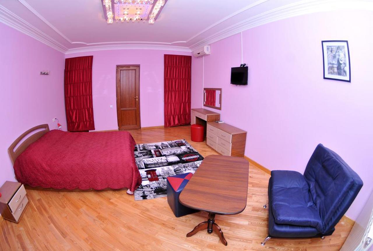 Hotel Relax Tbilisi Bagian luar foto